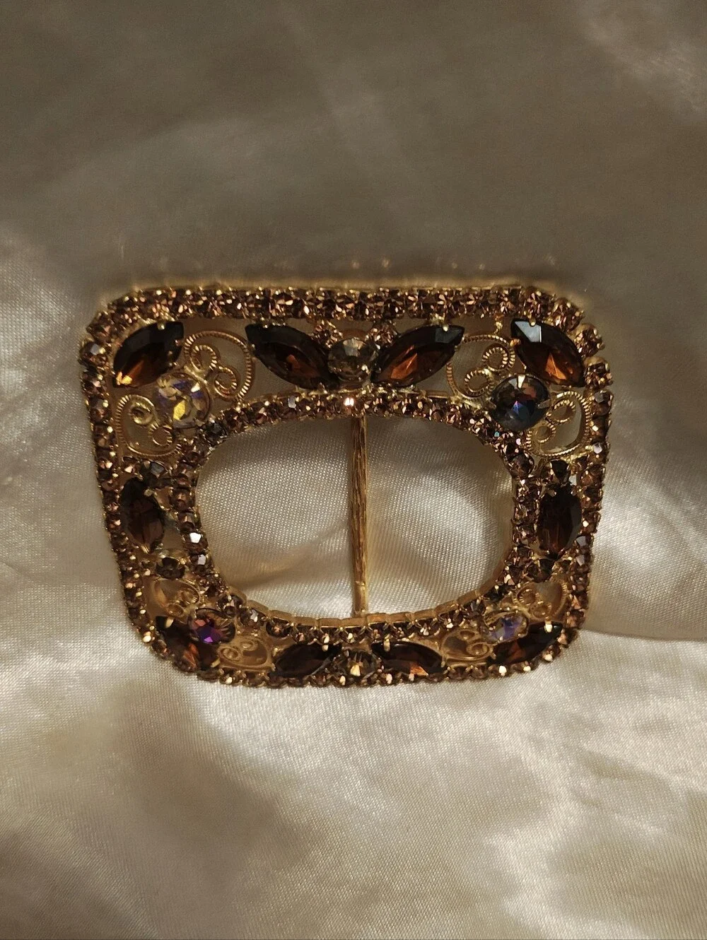 Vintage Juliana D&E Heart Scroll Topaz/AB Rhinestone Belt Buckle